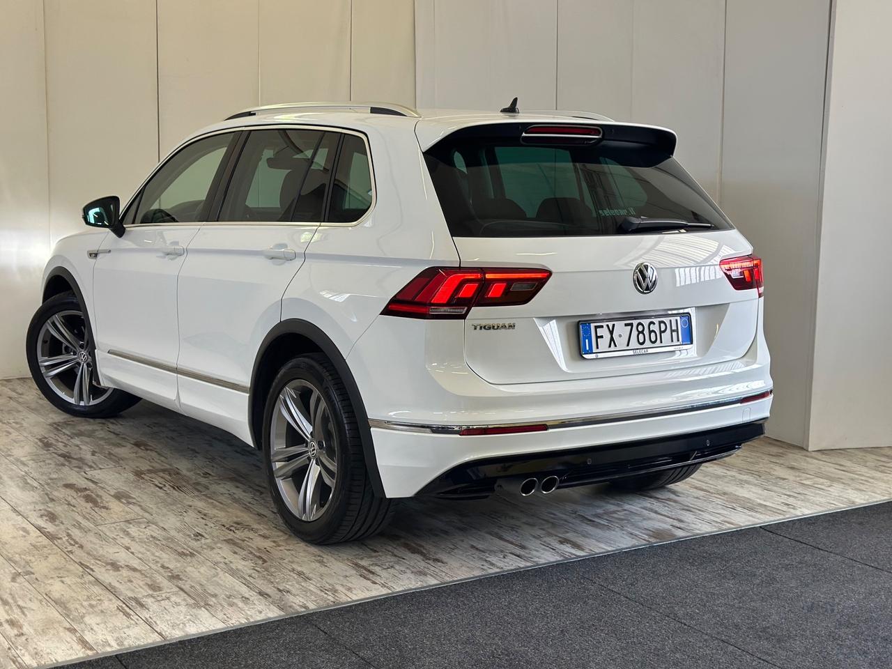 Volkswagen Tiguan 1.5 TSI 150 CV DSG R-Line Sport ACT BlueMotion Technology