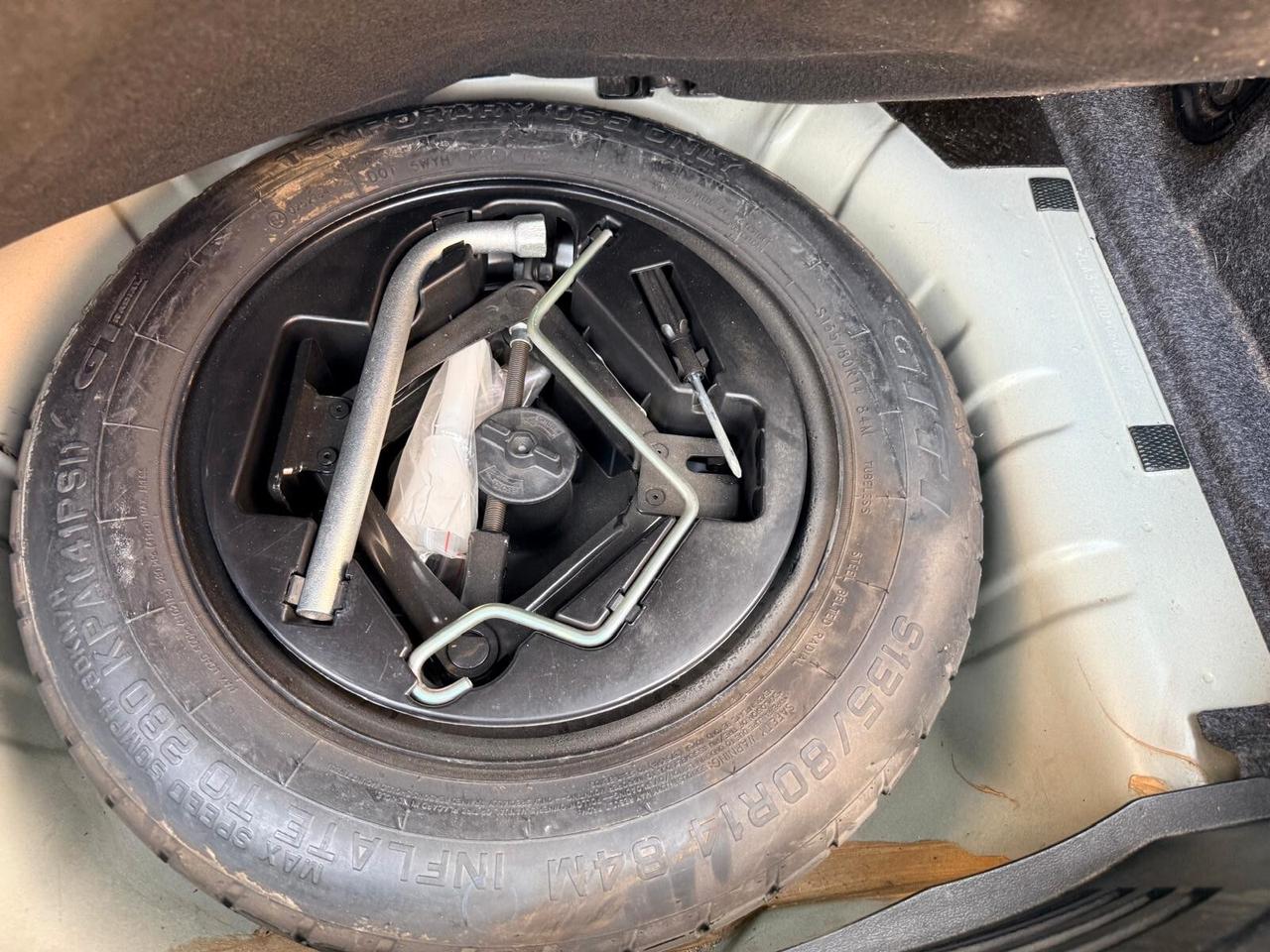 Lancia Ypsilon 1.2 69 CV 5 porte S&S Gold ***OK NEOPATENTATI***