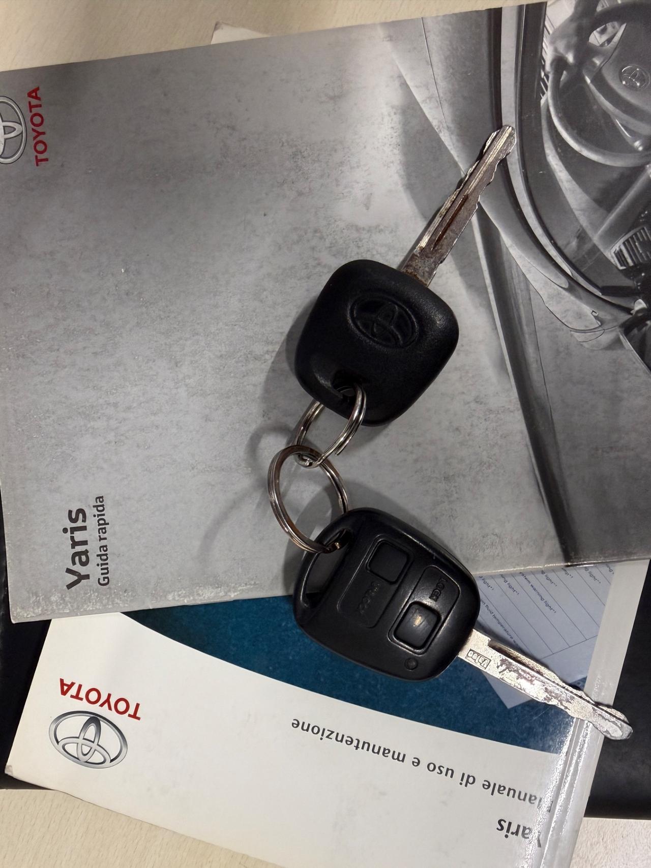 Toyota Yaris 1.4 D-4D DPF diesel solo export