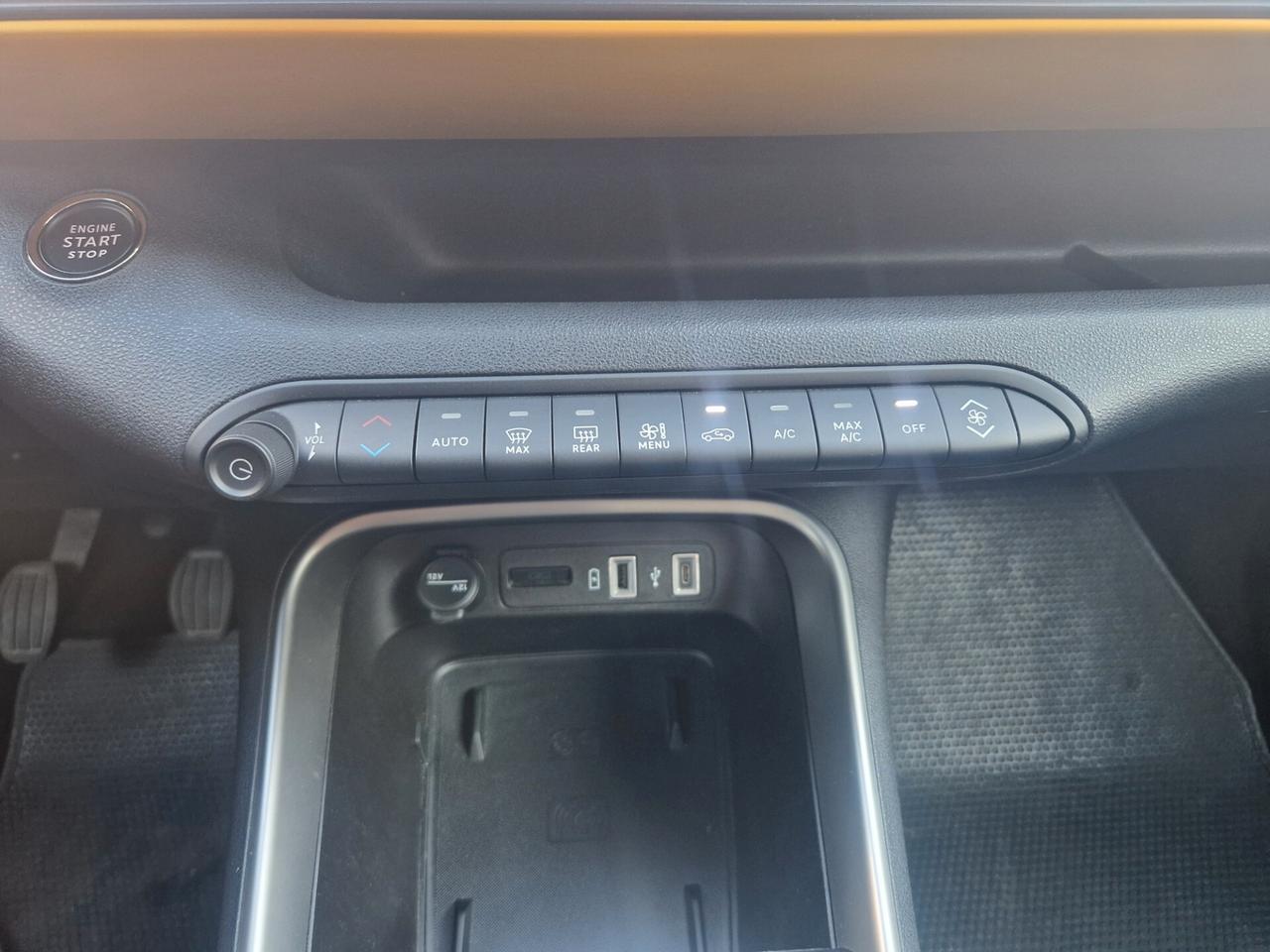 Jeep Avenger 1.2 100CV "48.300 km", Navi, Carplay, Telecamera