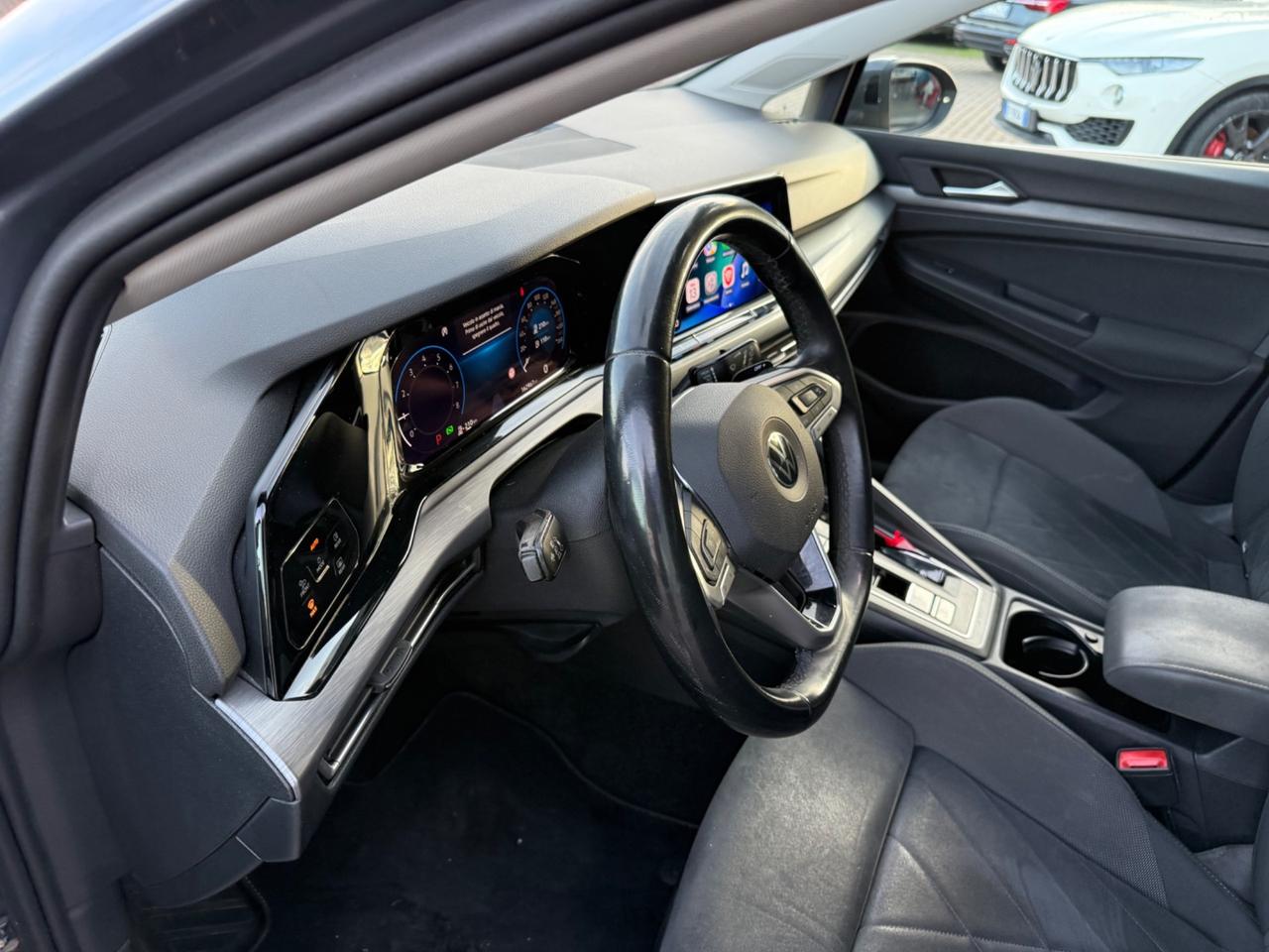 Volkswagen Golf 1.5 TGI DSG Style