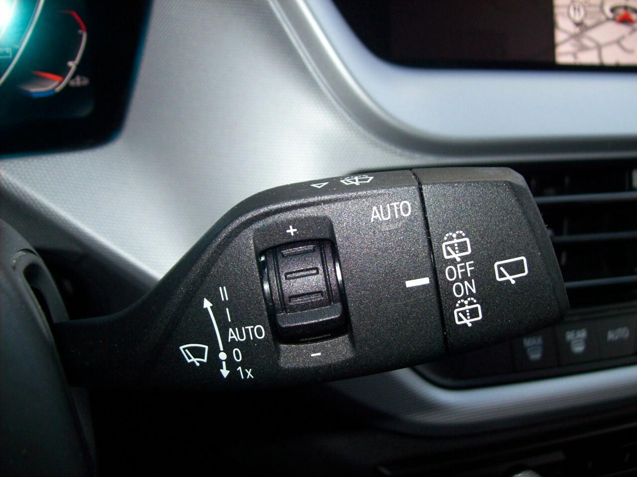 Bmw 116d 5p Steptronic Business Advantage