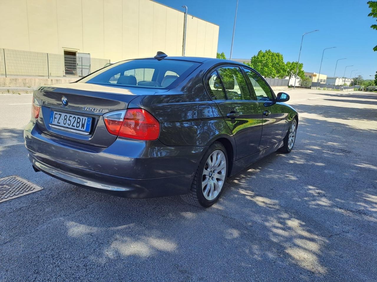 Bmw 320 320d cat Touring Attiva