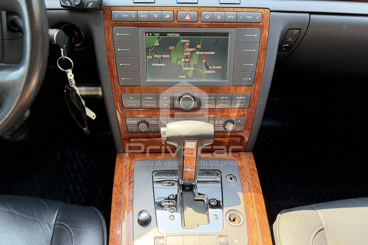 VOLKSWAGEN Phaeton 3.0/240 V6 TDI DPF 4mot. tip. 5 posti