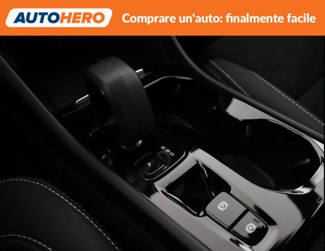 VOLVO XC40 T4 Recharge Plug-in Hybrid automatico Ultimate Dar
