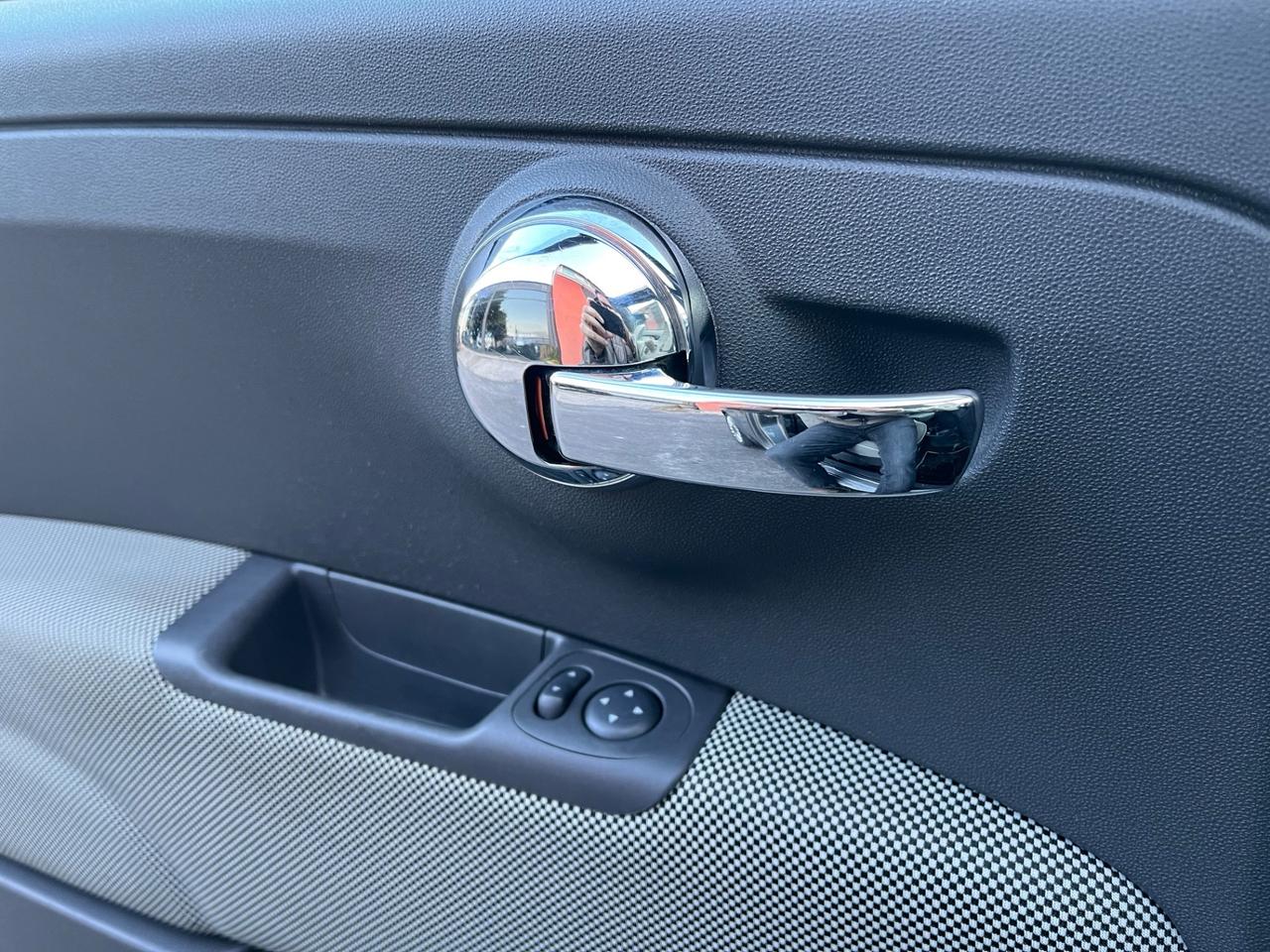 Fiat 500 1.2 Lounge-km129000-