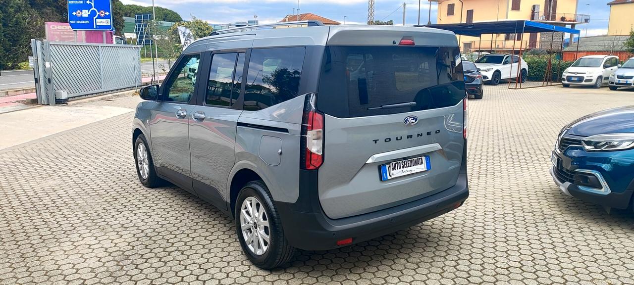 Ford Tourneo Courier 1.0 EcoBoost Active