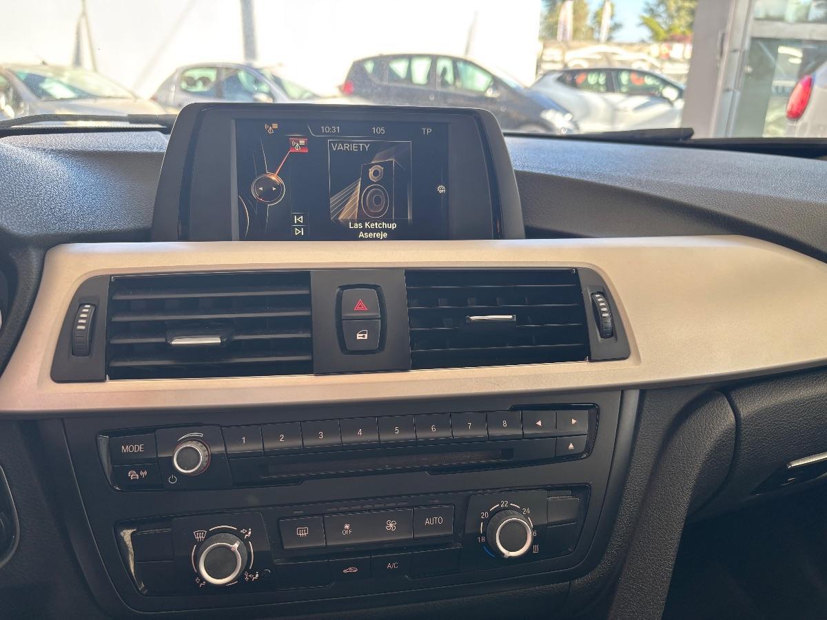 BMW - Serie 3 - 320d Business aut.