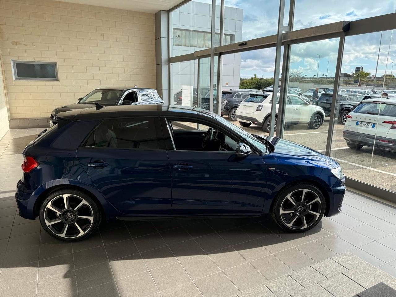 Audi A1 SPB 30 TFSI Identity Black S-Tronic