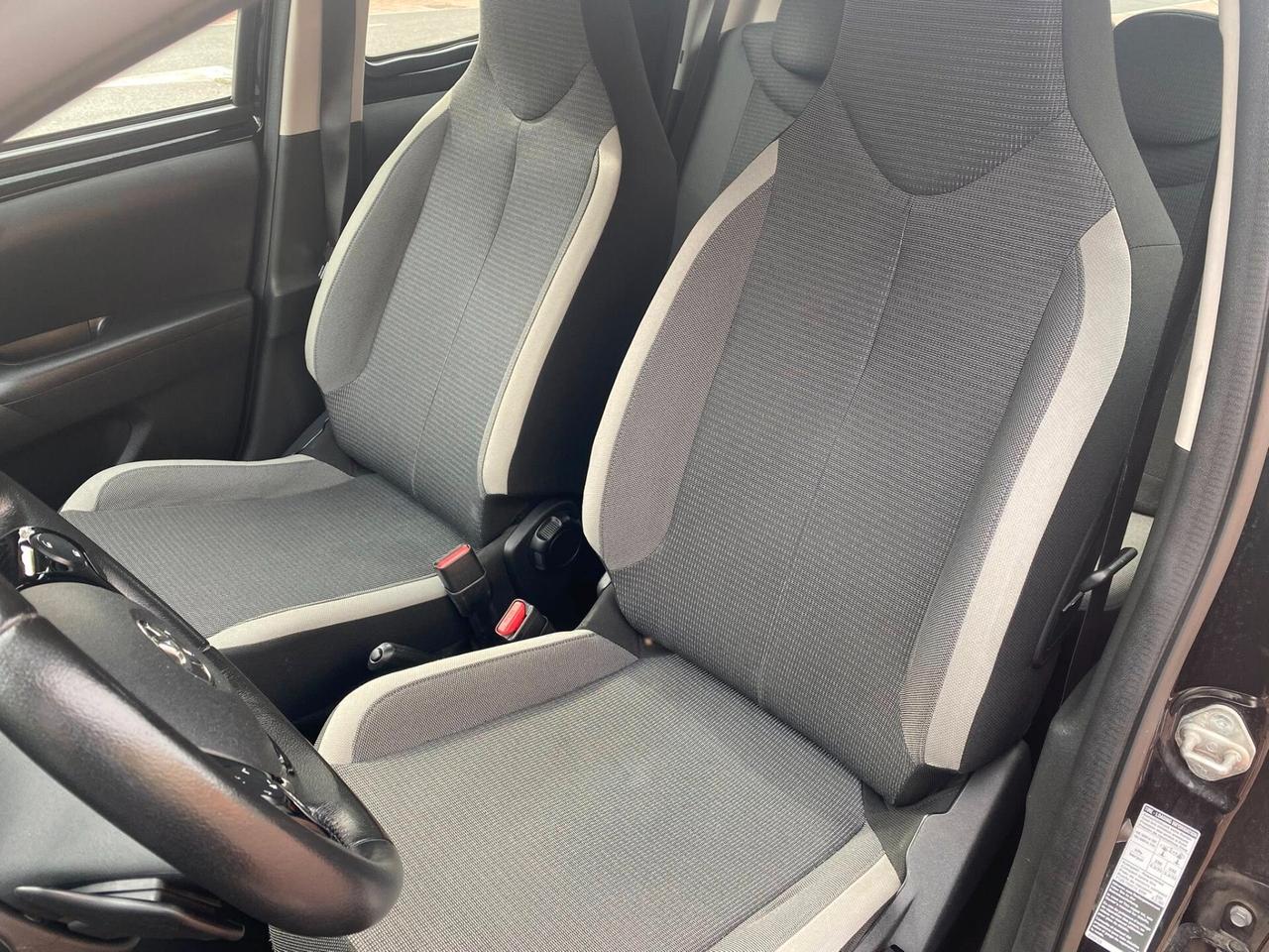 TOYOTA AYGO CAMBIO AUTOMATICO 5 P. 1.0
