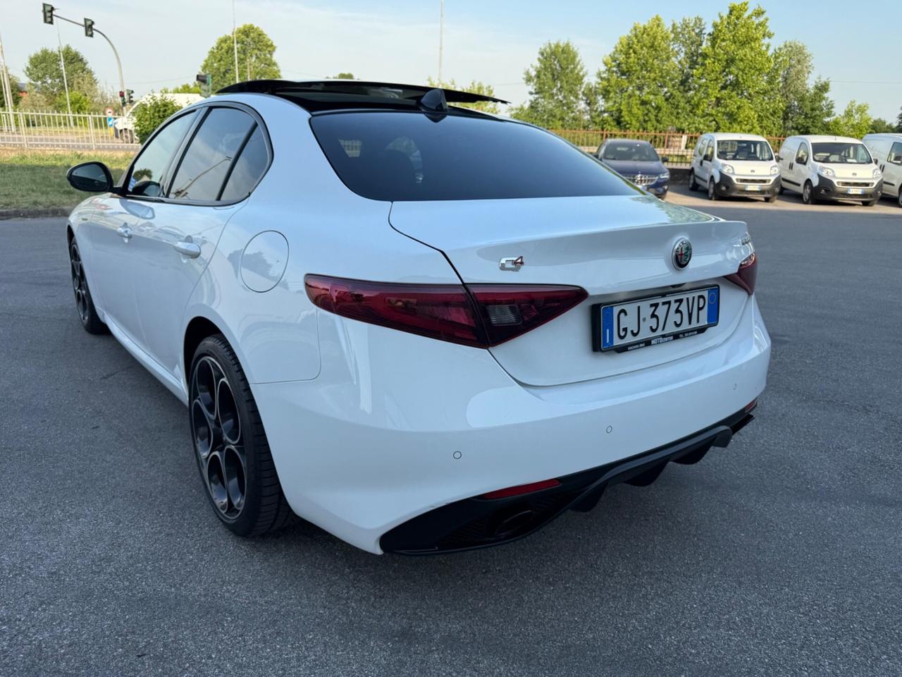 Alfa Romeo Giulia 2.0 Turbo 280 CV AT8 AWD Q4 Veloce
