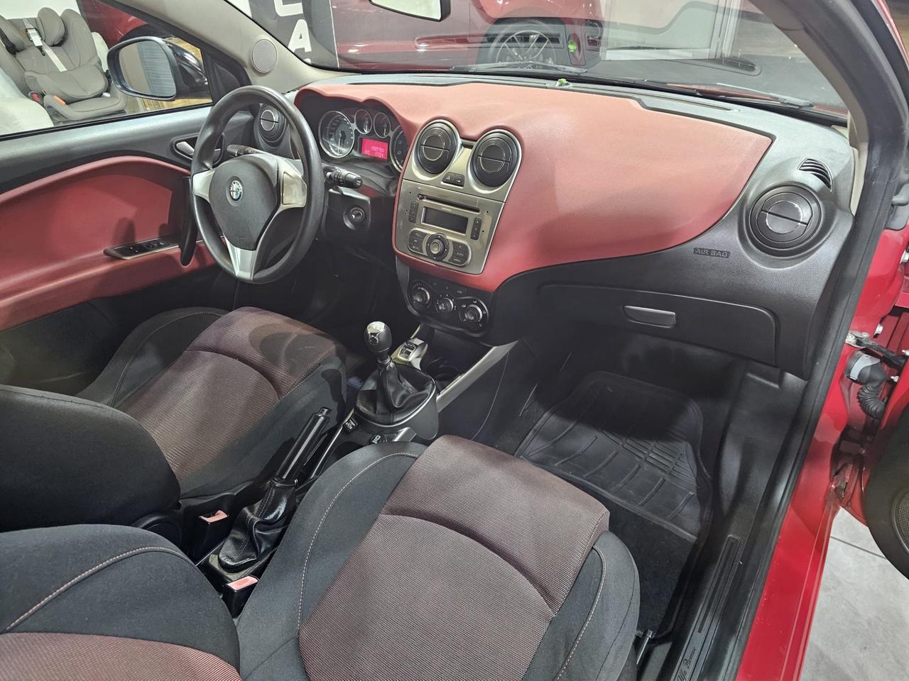 Alfa Romeo MiTo 1.4 78 CV GPL Distinctive Sport Pack