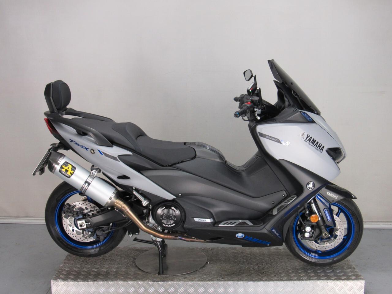 Yamaha TMAX 560 ABS SCARICO ARROW