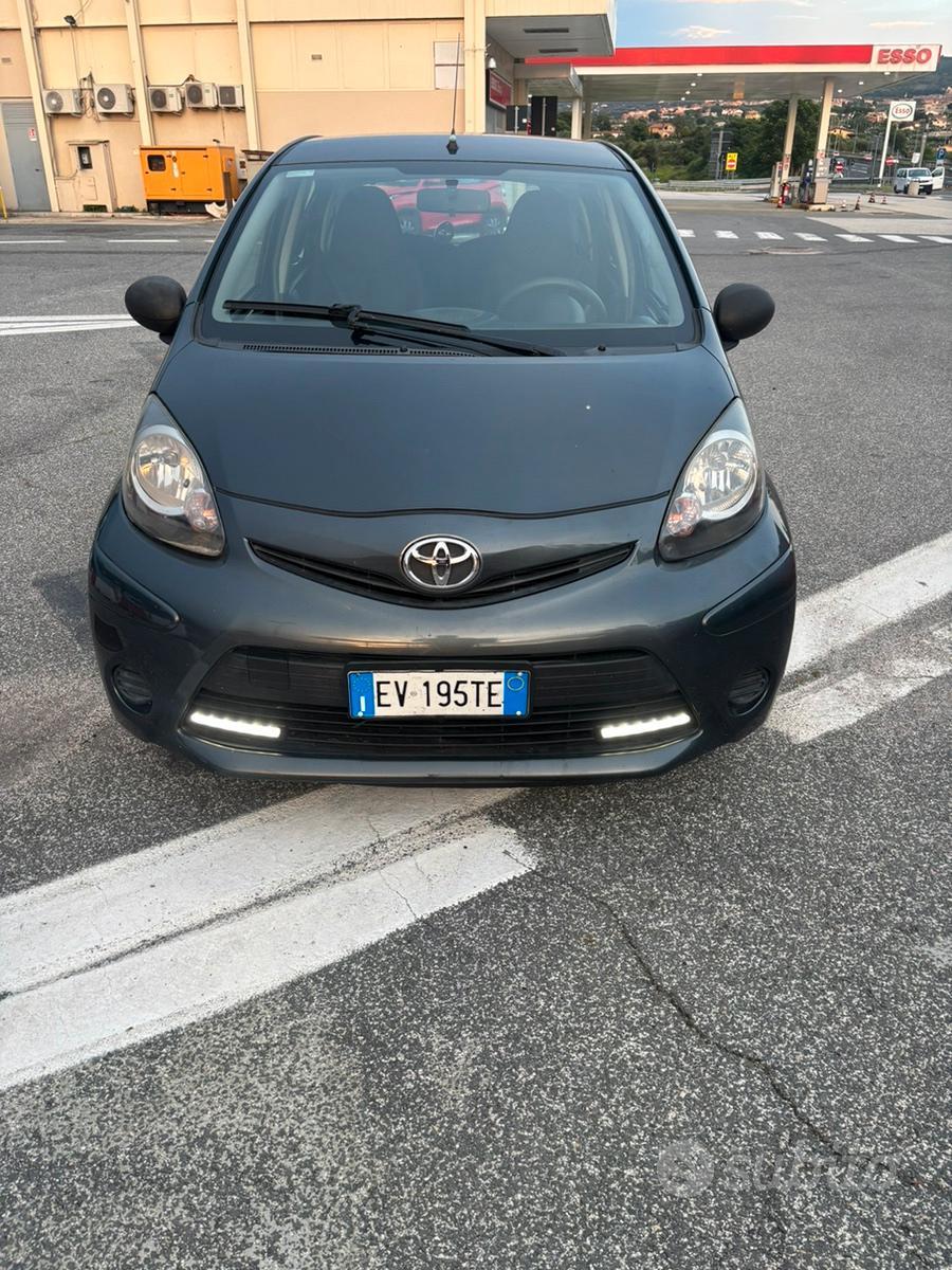 TOYOTA AYGO 1.0 BENZINA 5 PORTE - 2014