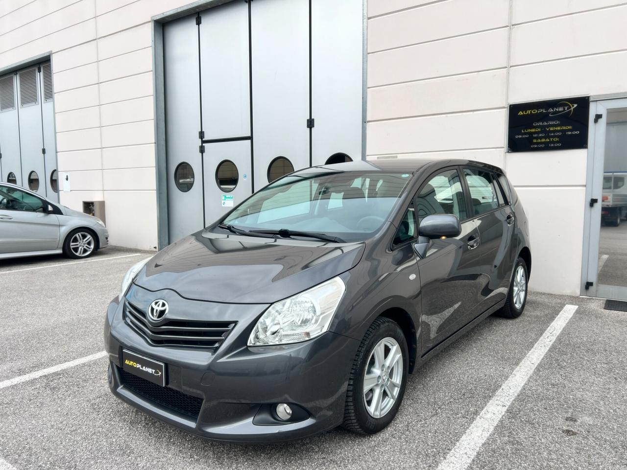 Toyota Verso 2.0 D Sol