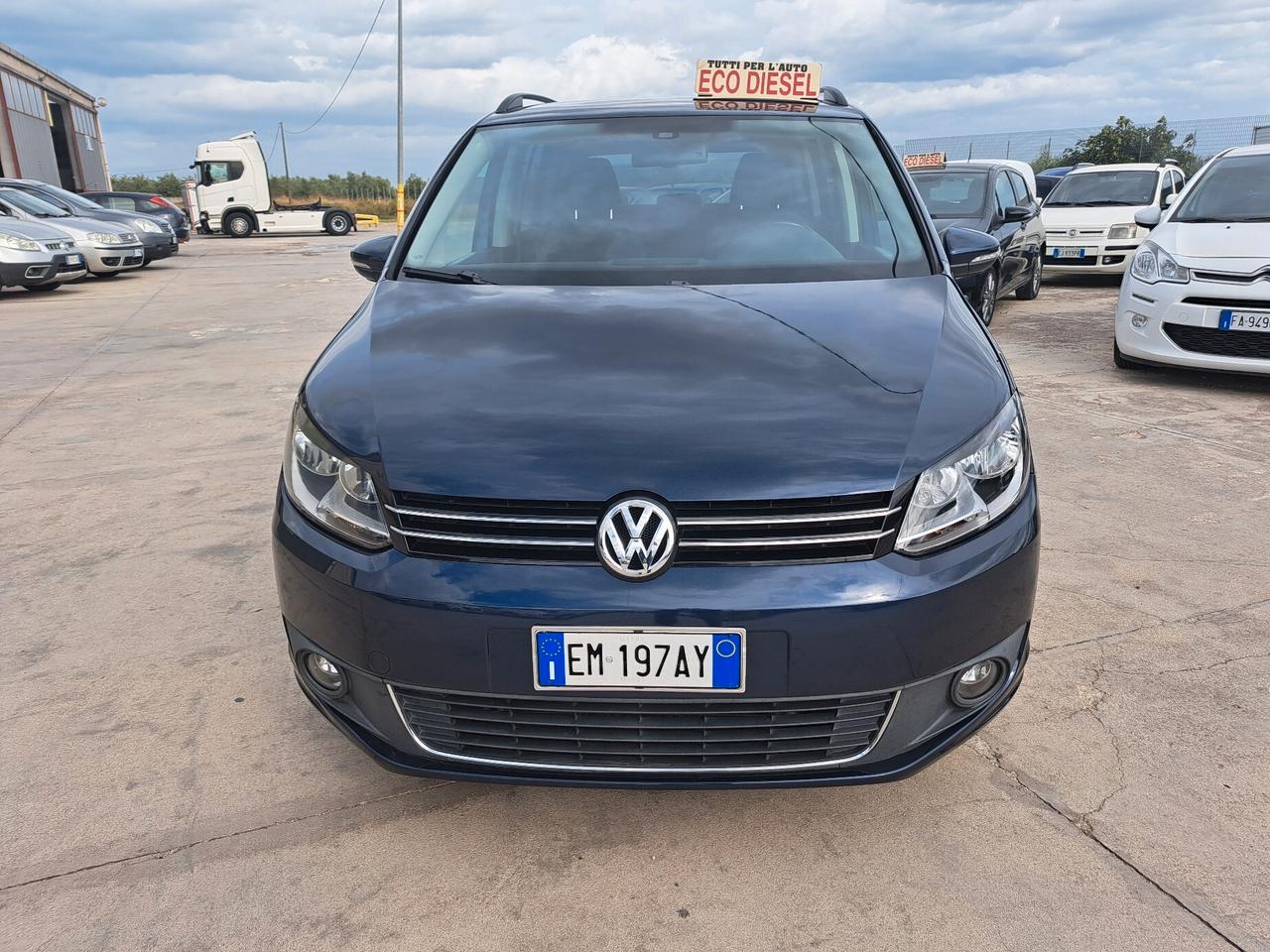 Volkswagen Touran 1.6 TDI DSG - 2012 7 POSTI