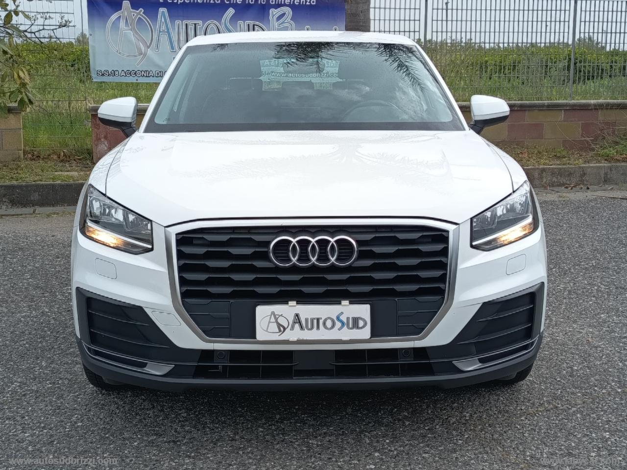 AUDI Q2 30 TDI S tronic Business
