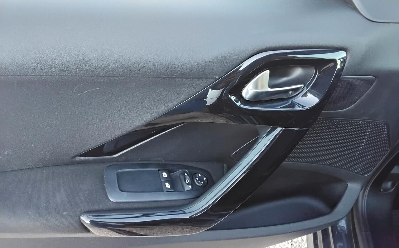 Peugeot 208 BlueHDi 75 5 porte Active