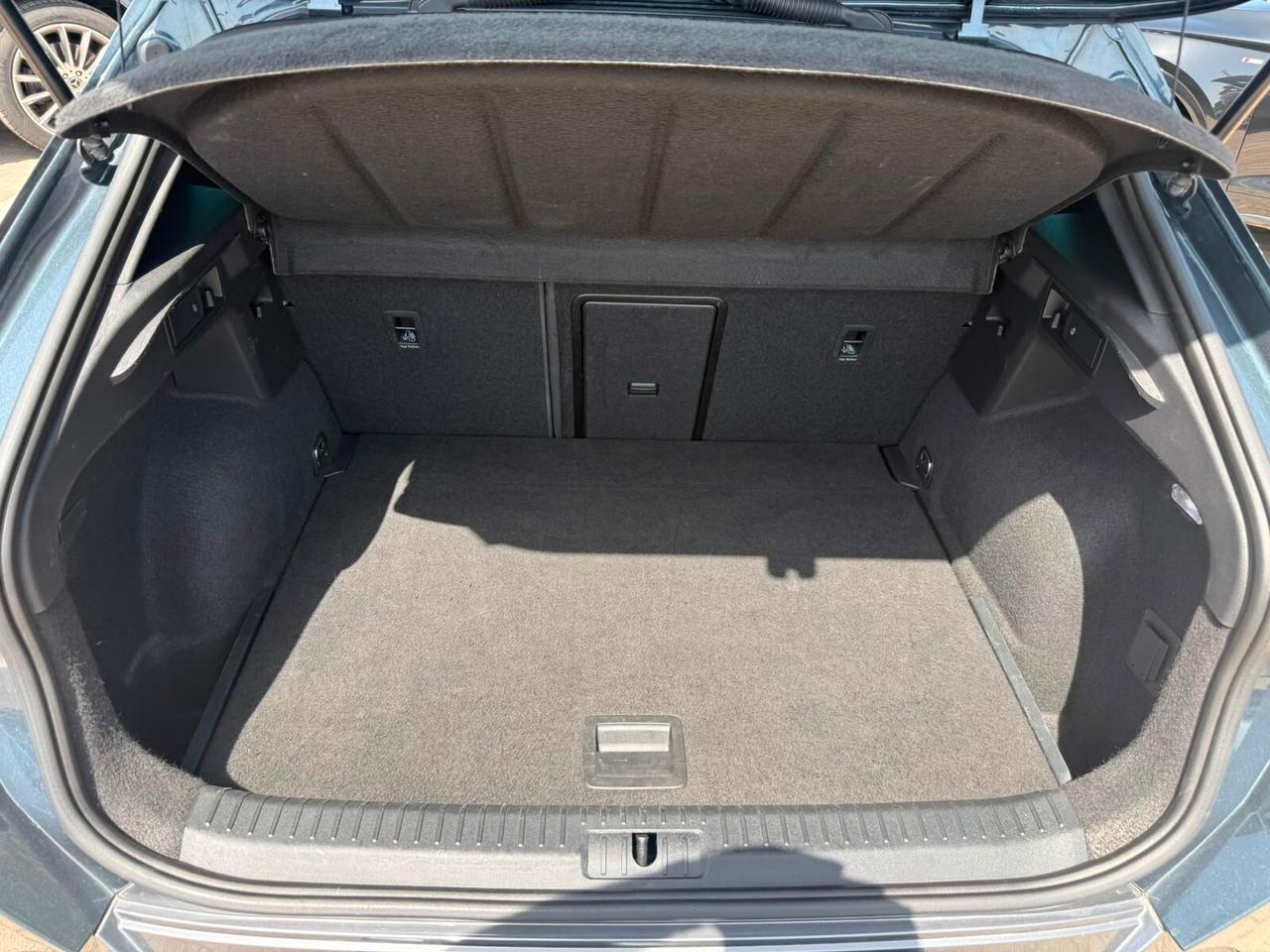Cupra Formentor 1.5 TSI DSG Grey Magnetico
