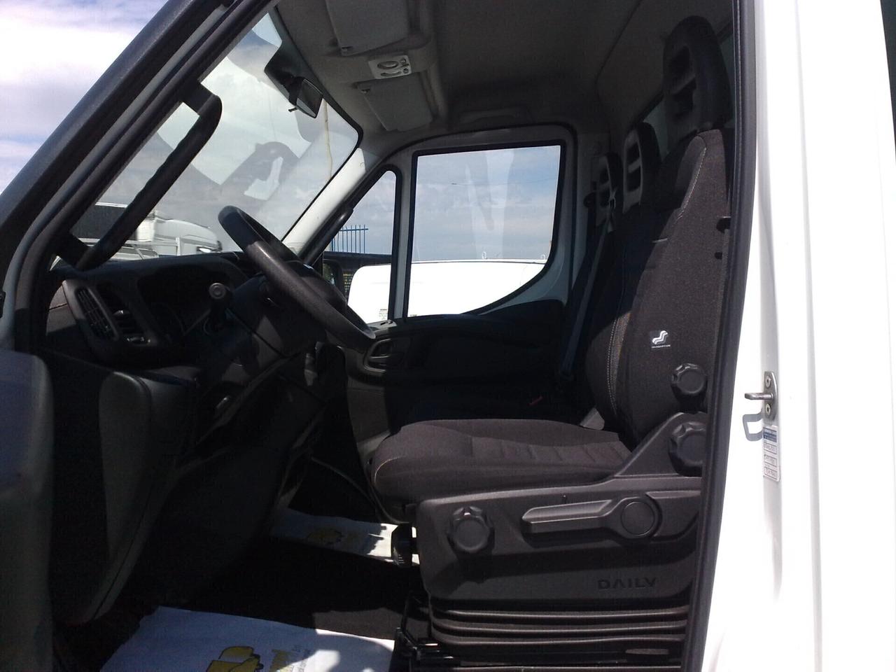 Iveco Daily 35c18 3000cc CENTINATO - 2022