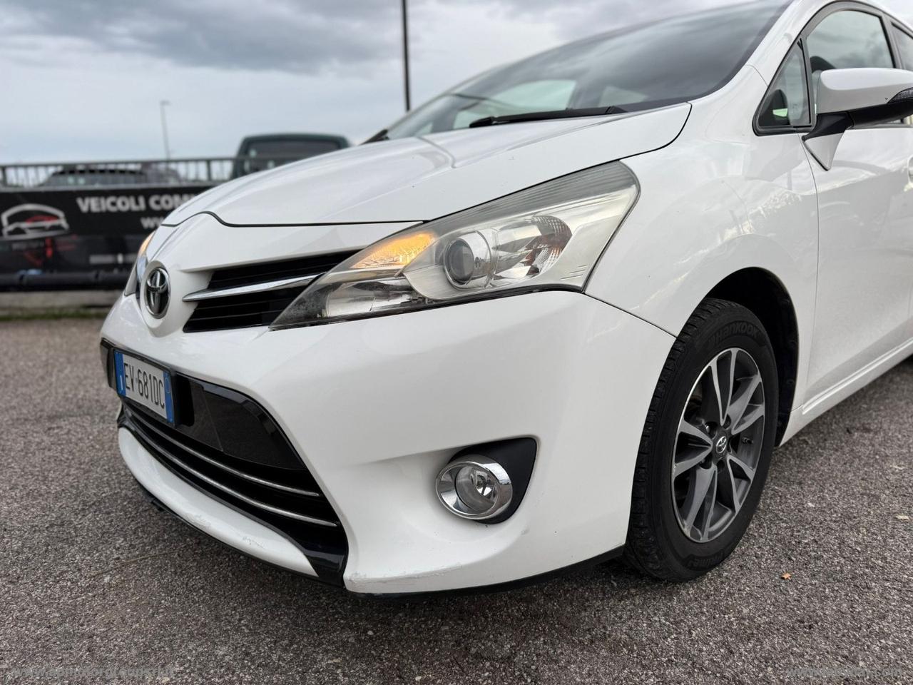 TOYOTA Verso 1.6 D-4D Style 7 posti