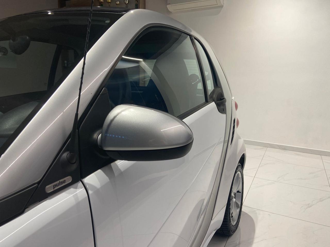 Smart ForTwo 1000 52 kW MHD coupé pure