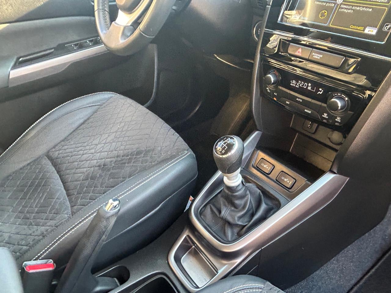 Suzuki Vitara 1.4 Hybrid Top