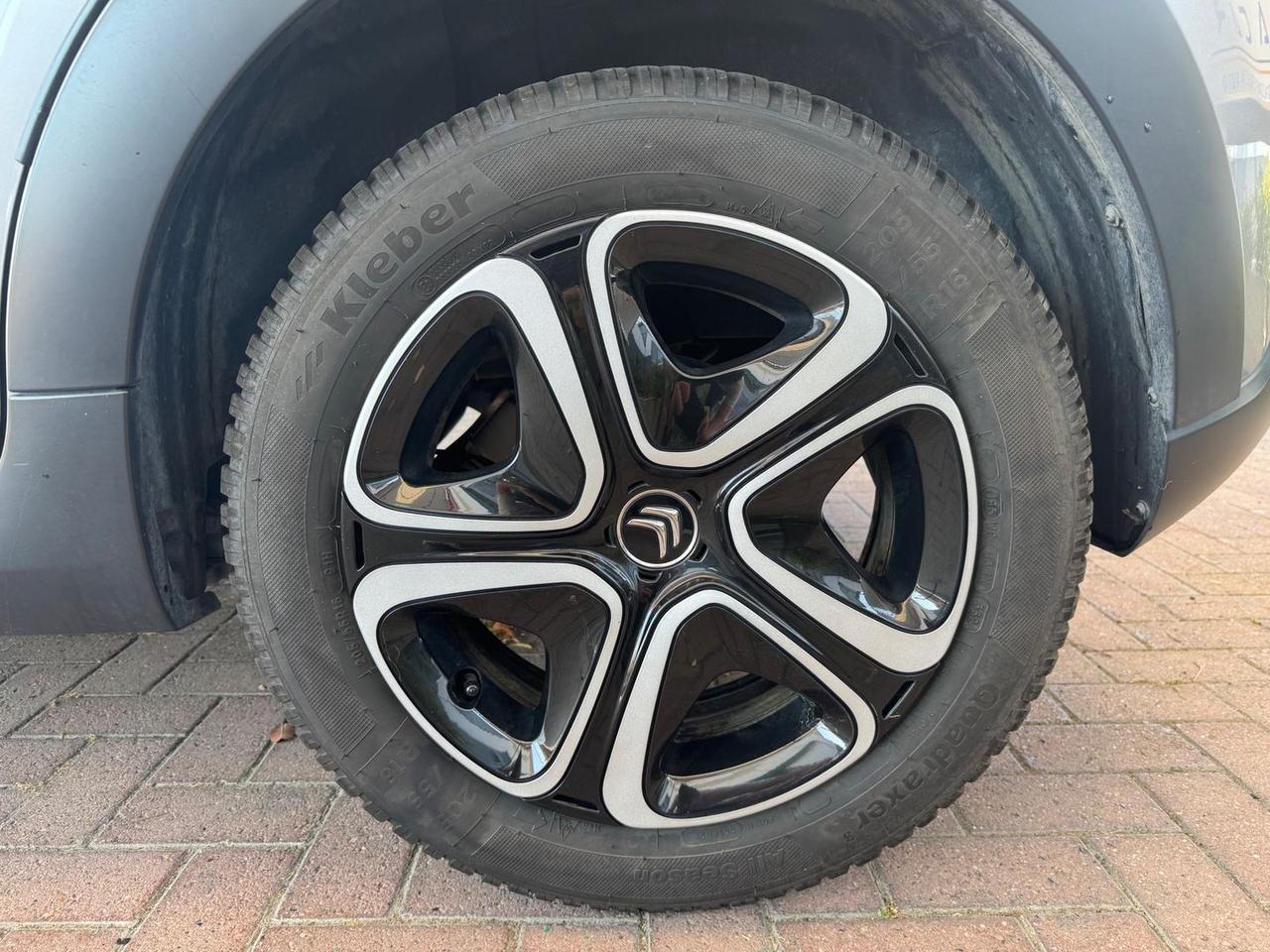 Citroen C3 Shine 1.2 PureTech 82 #6535