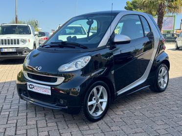 Smart ForTwo 1000 62 kW coupé passion