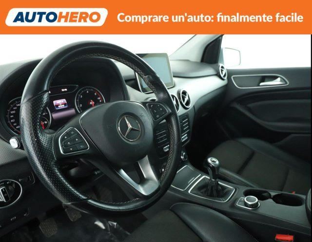 MERCEDES-BENZ B 180 d Sport