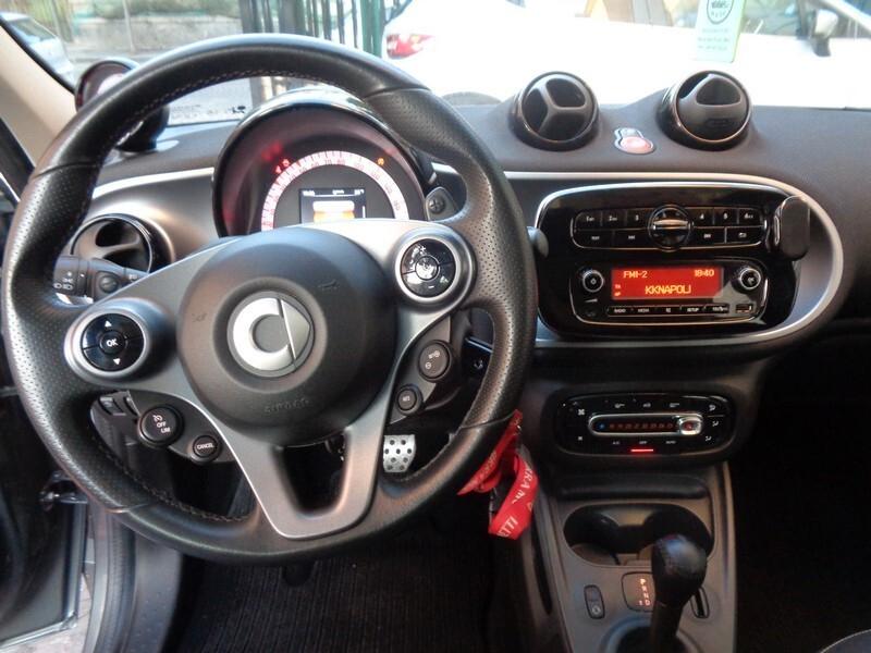 Smart ForFour 70 1.0 twinamic Superpassion