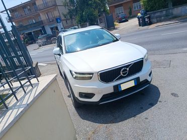 Volvo XC40 D4 AWD Geartronic Business