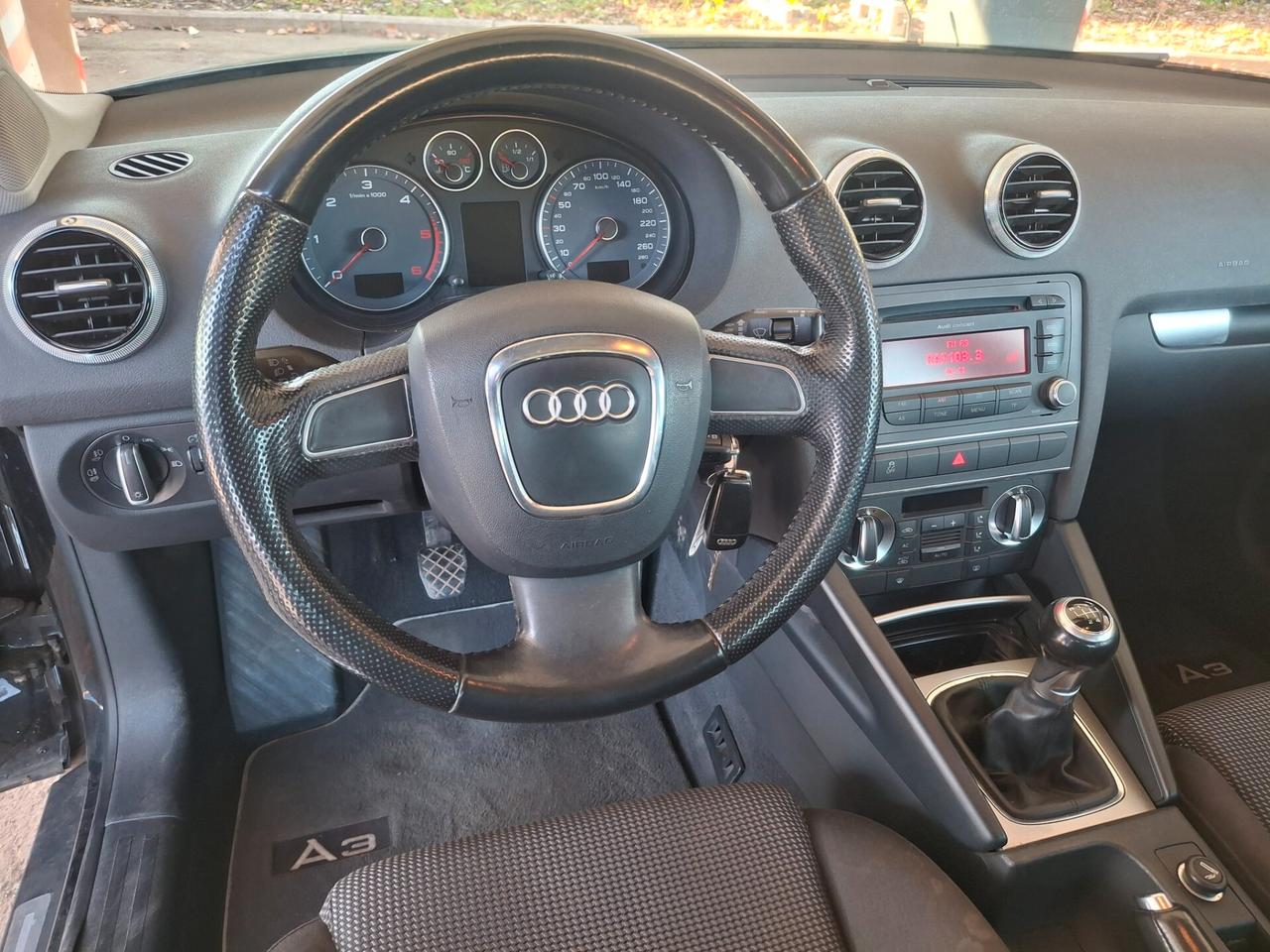 Audi A3 SPB 1.6 TDI 105 CV CR Ambition