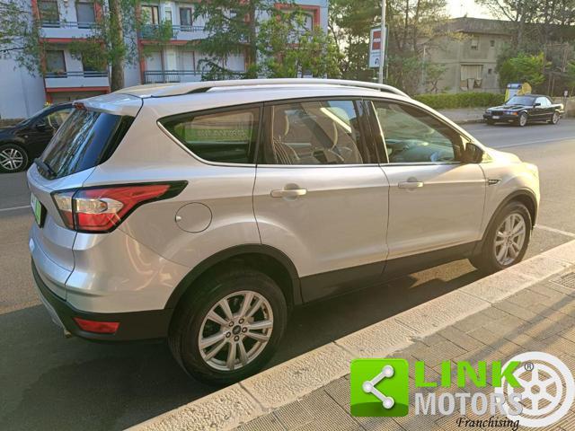 FORD Kuga 1.5 TDCI 120 CV S&S 2WD Powershift Business