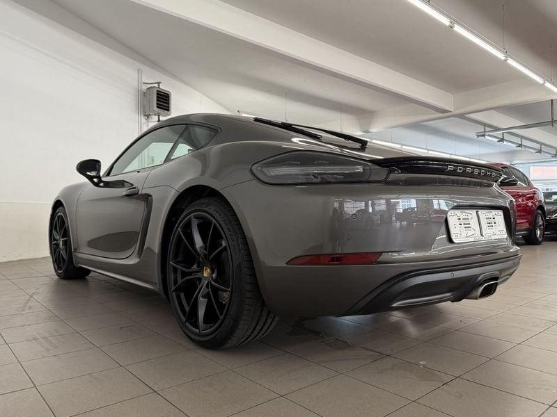 Porsche 718 Cayman 2.0