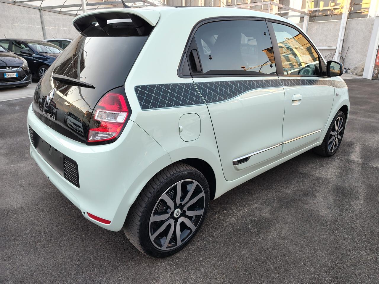 Renault Twingo La Parisienne CABRIO