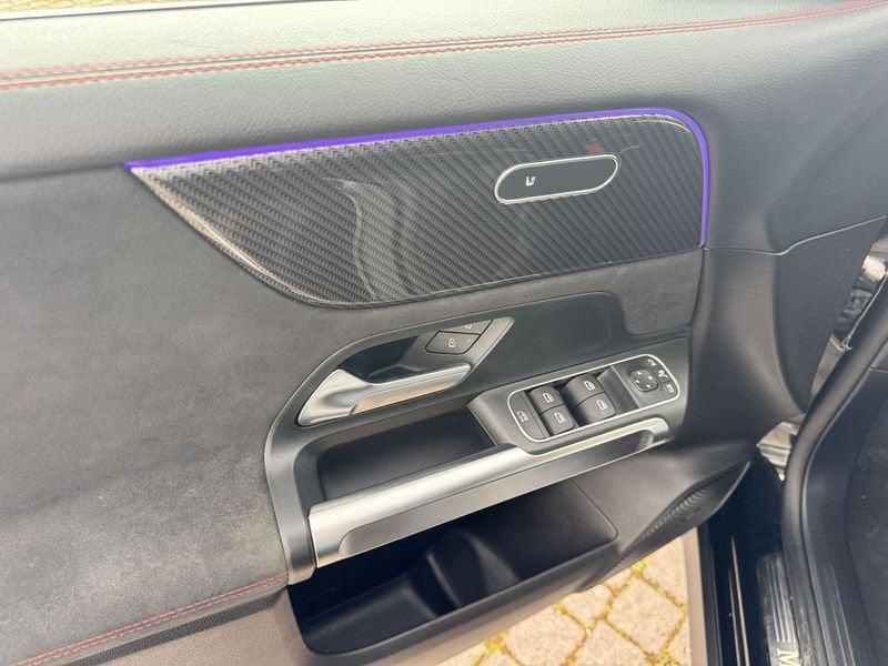 Mercedes-Benz GLB GLB 180 d Automatic Premium