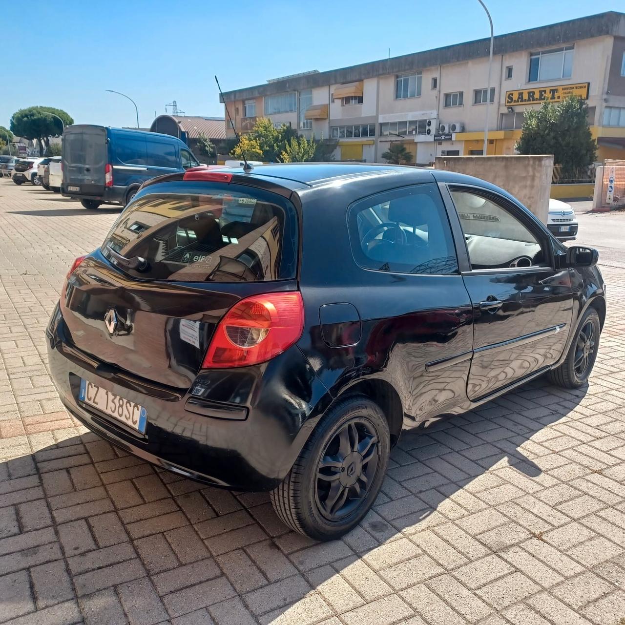 88.188 KM CLIO 1.2 PER NEOPATENTATI PERFETTA
