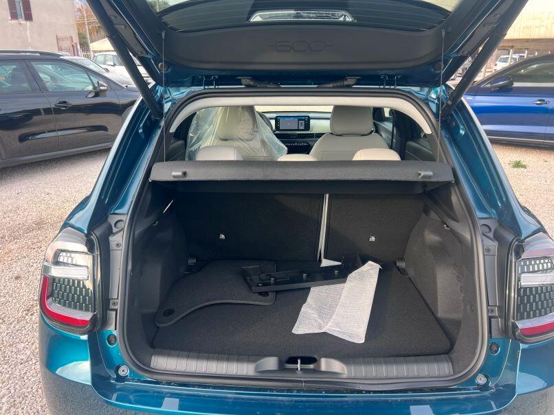 Fiat 600 Hybrid 110 CV DCT MHEV La Prima