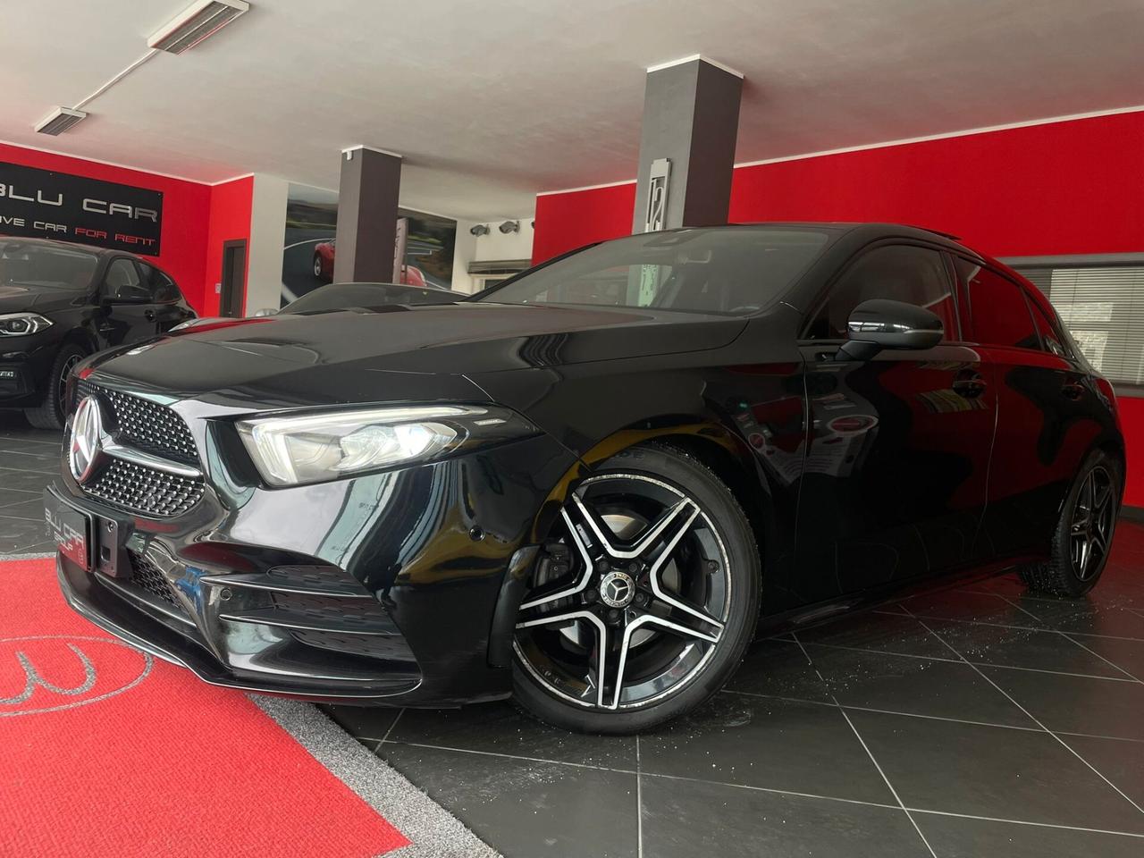 MERCEDES CLASSE A 180d PREMIUM AMG LINE *TETTO*