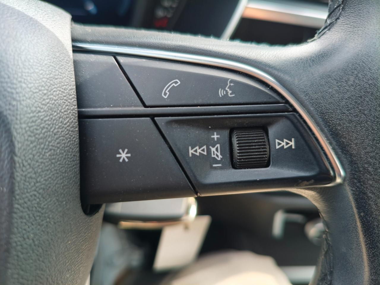 Audi Q3 35 TDI S tronic Business