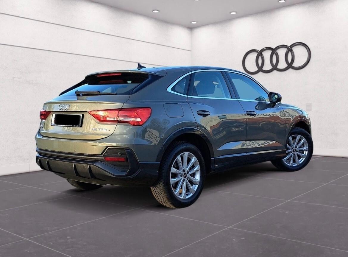 Audi Q3 Sportback 45 TFSIe S tronic 25km/litro