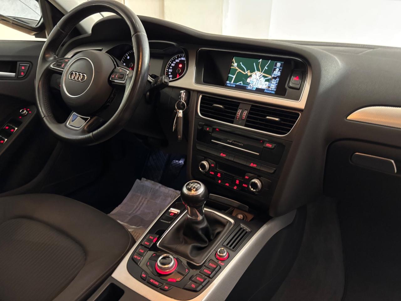 Audi A4 Avant 2.0 TDI 120cv s-line exterior
