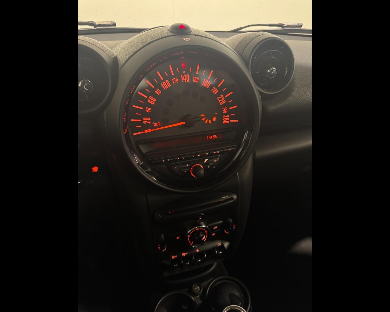 MINI MINI COUNTRYMAN 1.6 COOPER D