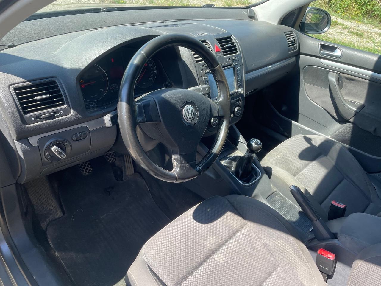 Volkswagen Golf 2.0 16V TDI XCOMMERCIANTI