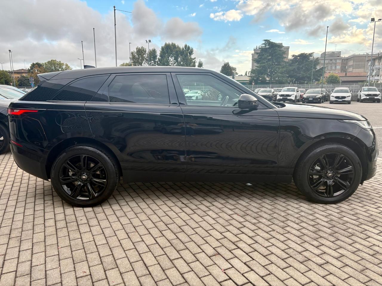 Land Rover Range Velar 2.0D I4 180 CV R-Dynamic S