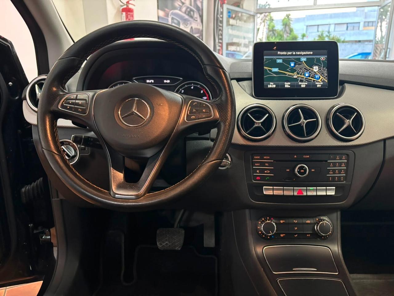 MERCEDES CLASSE B200 2017