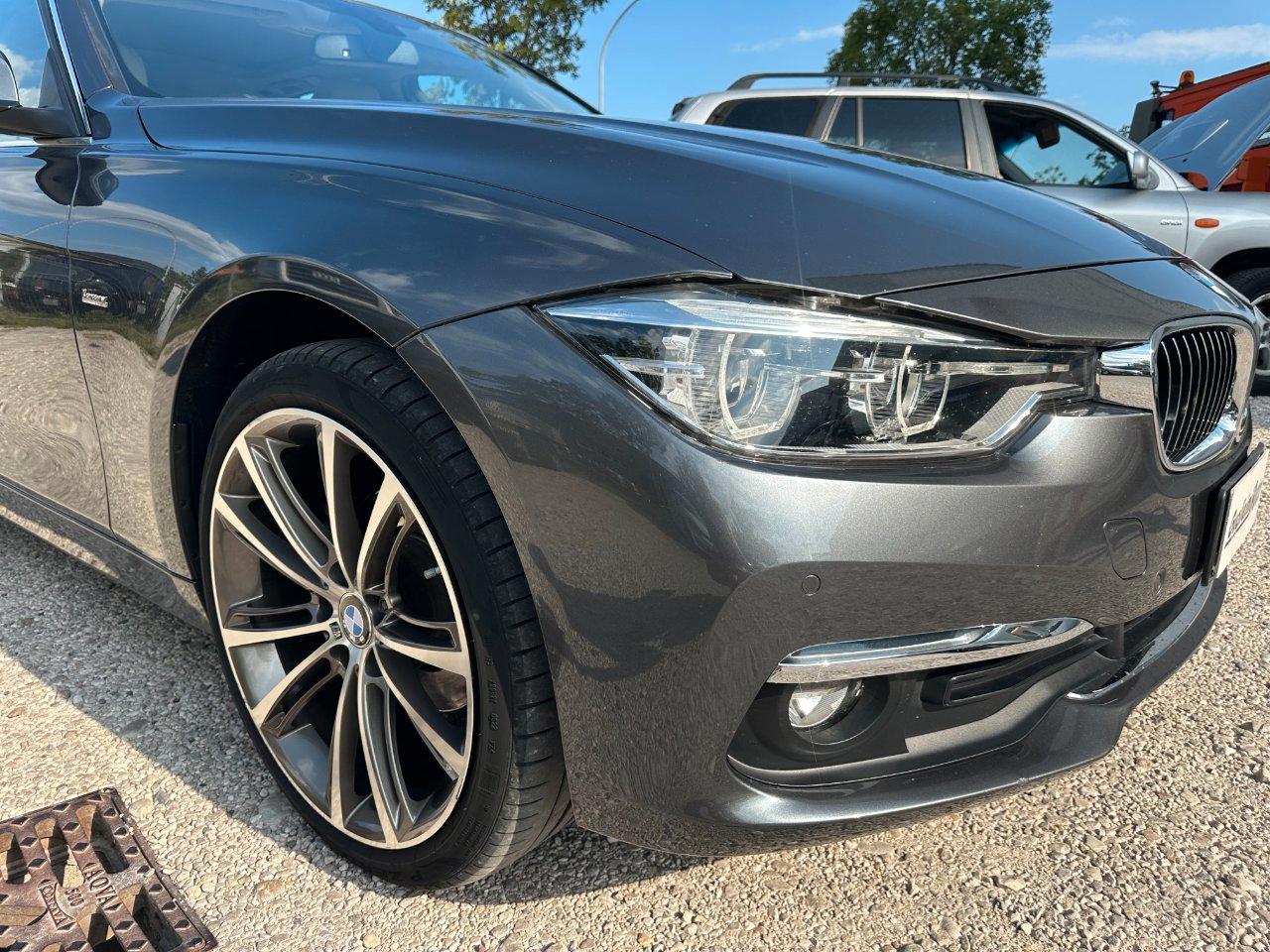 BMW 318 318d touring Msport