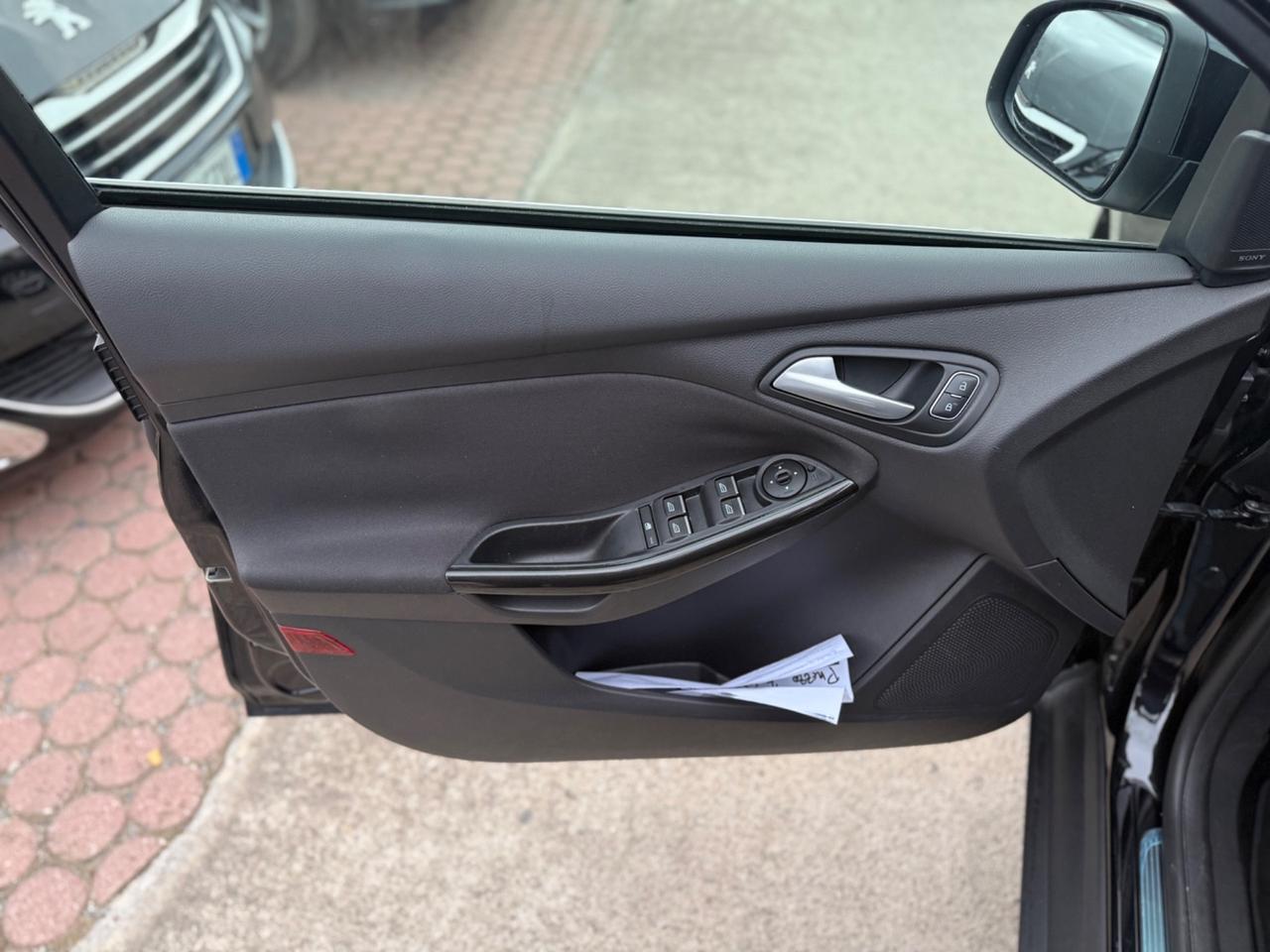 Ford Focus 1.5 TDCi 120 CV Titanium KM CERTIF