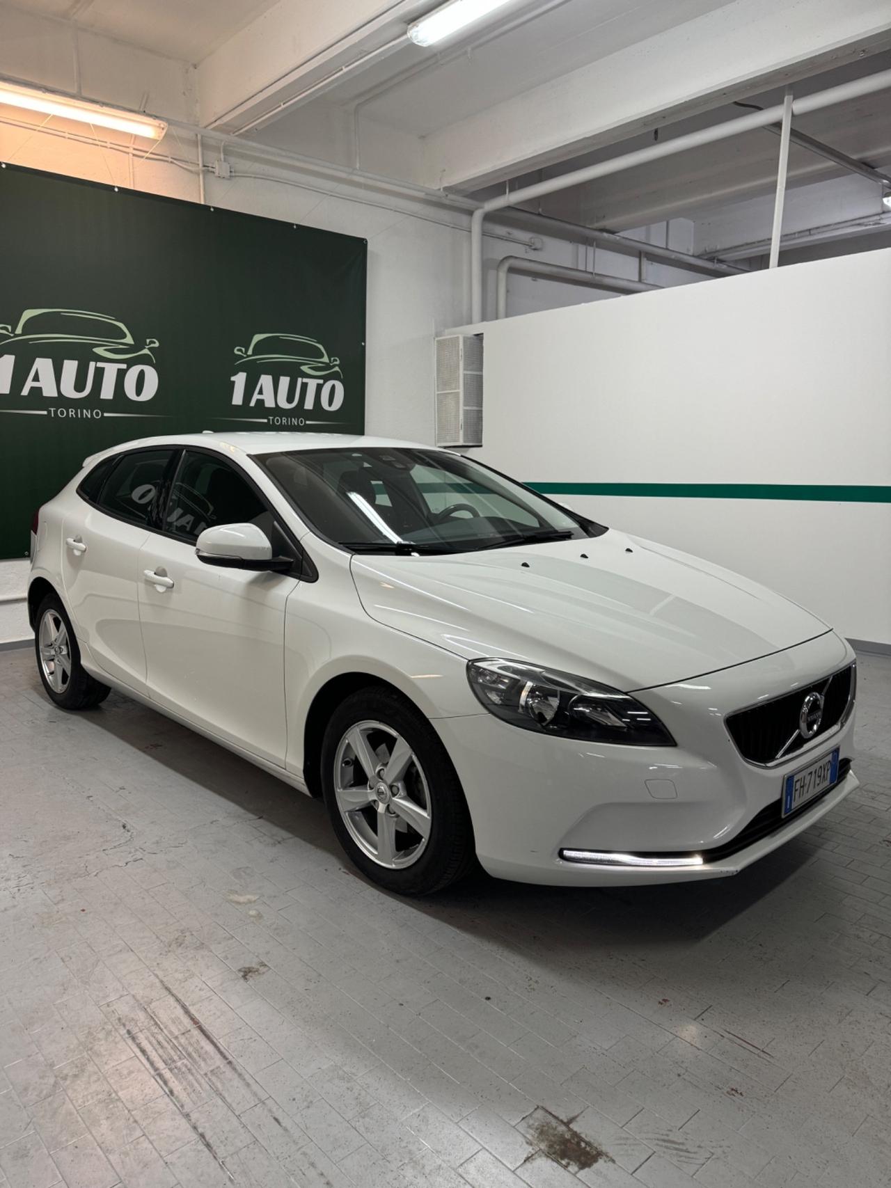 Volvo V40 D3 Momentum